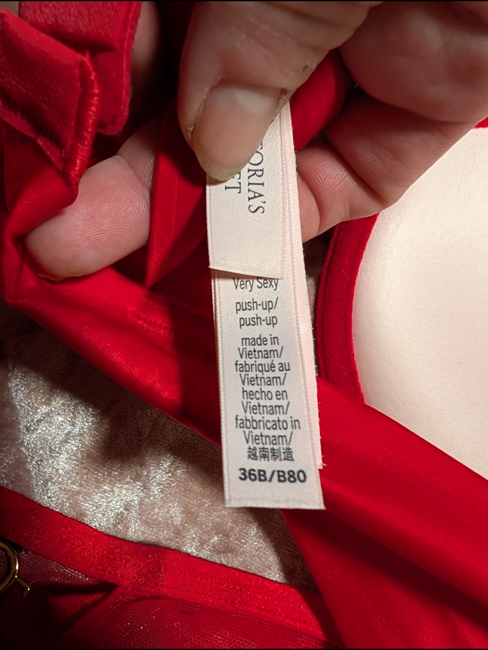 Victoria Secret Red Lace & Satin Bra Set 36B & Lg NWT - Picture 5 of 7